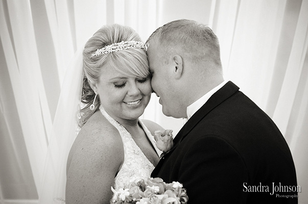 Best Gaylord Palms Resort Wedding photographer - Sandra Johnson (SJFoto.com)